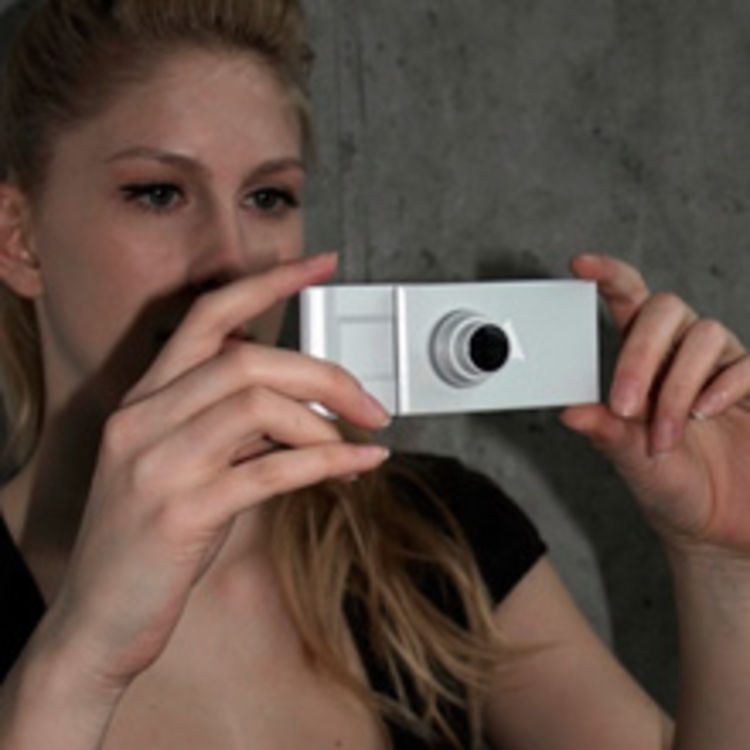 Janina kamera klein 1