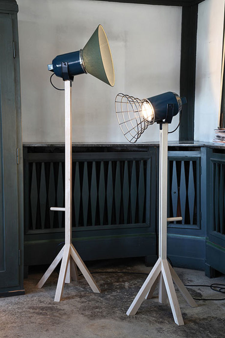Sebastian herkner bell light