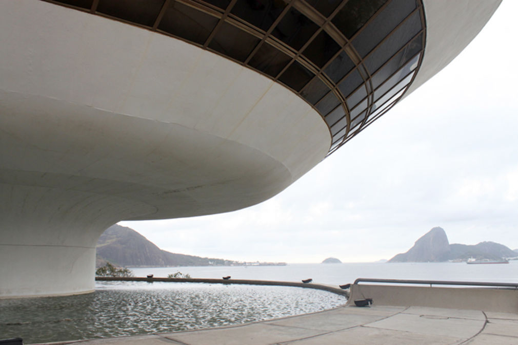 4 museu de arte contemporanea niteroi