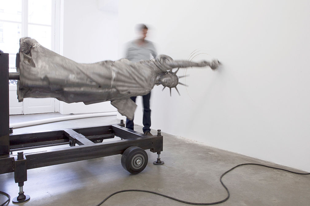Michael sailstorfer freedom fries 2013 galerie perrotin paris 1