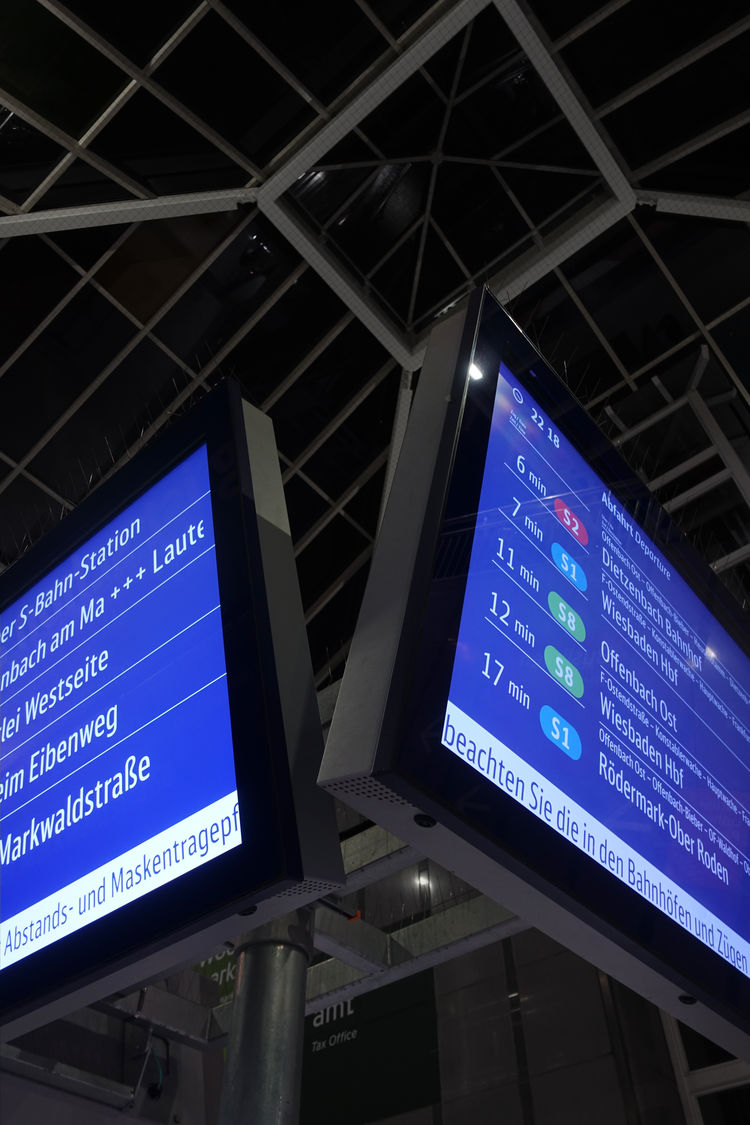 Zukunftsbahnhof offenbach markplat infowuerfel bildrechte julianschwarze  3
