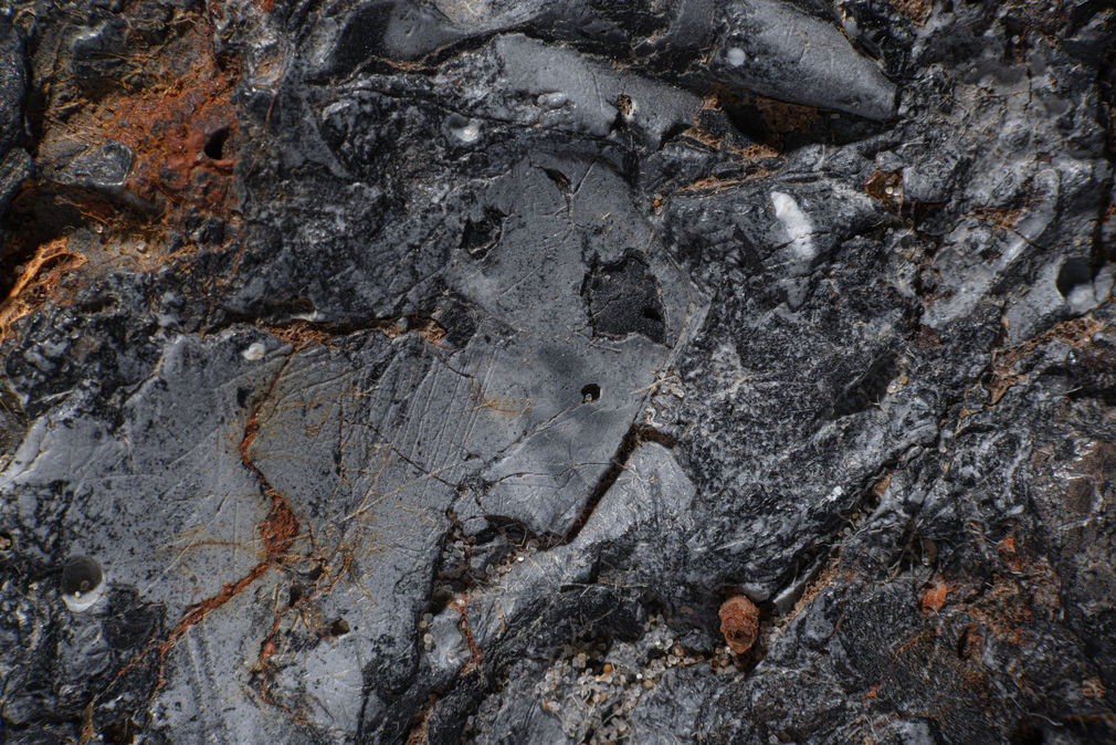 Synthetic stone no 147 detail web