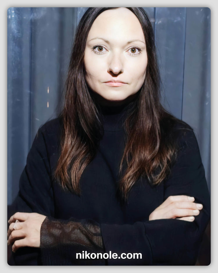 Helena nikonole4