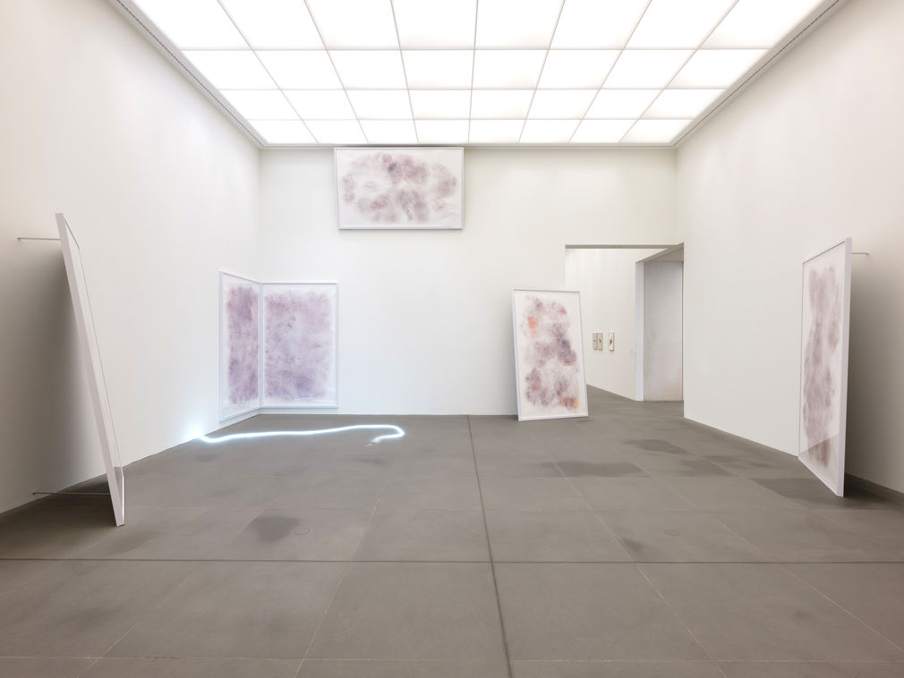 Email1745999343184biennale der zeichnung neues museum nuernberg 2025